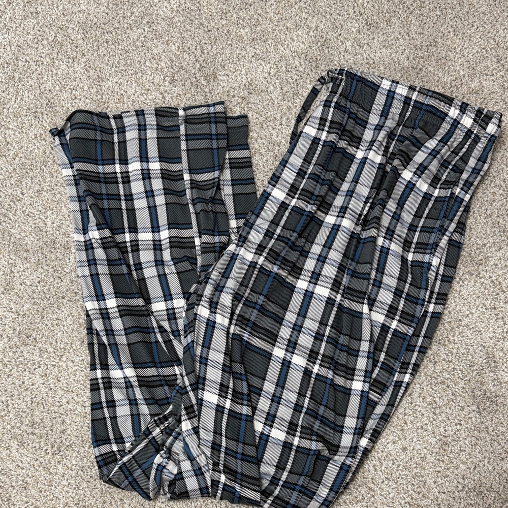 Sonoma Black and Blue Plaid Sweatpants